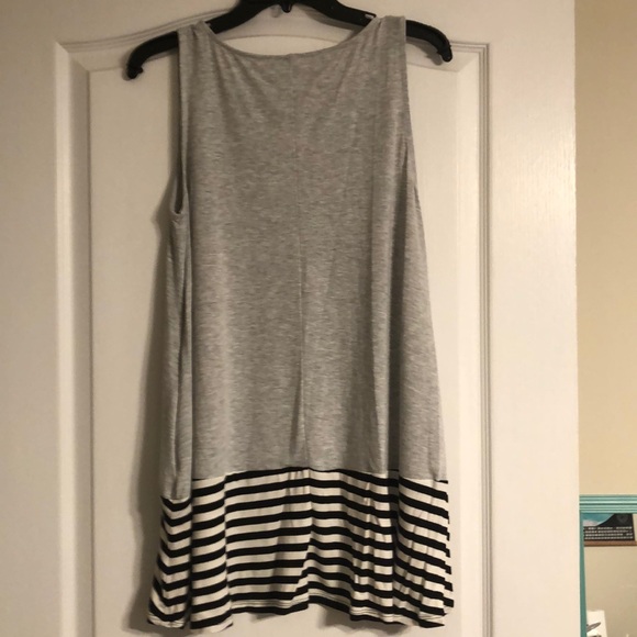 Zenana sleeveless tunic - Picture 4 of 4